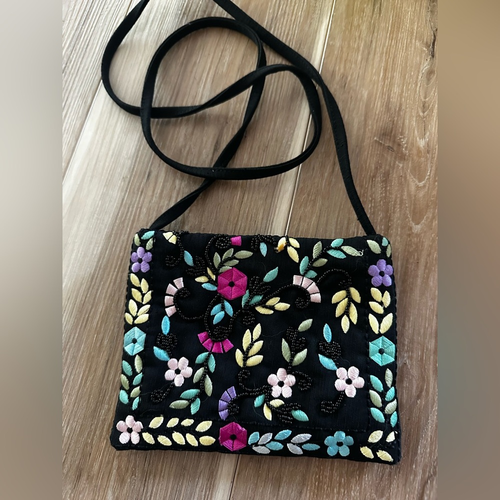 90s Embroidered Crossbody